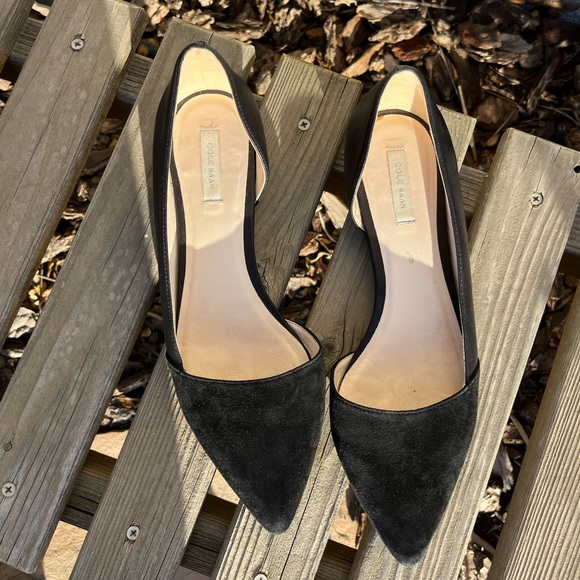 Cole Han D’Orsay Black Pointed Toe Flats - Picture 3 of 6